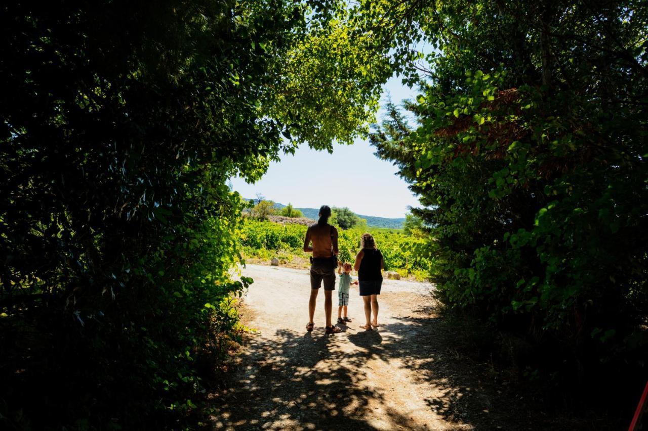 Tuchan Camping La Peiriere מראה חיצוני תמונה